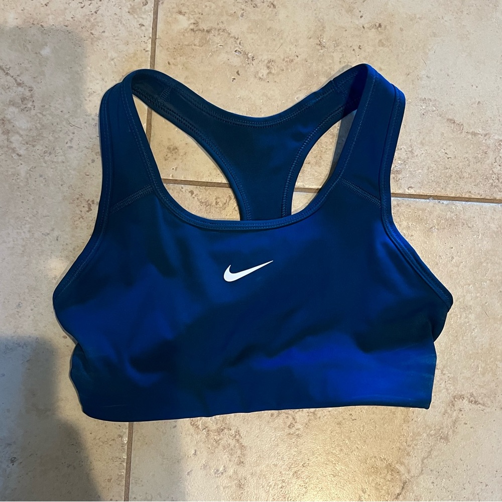 nike sports bra